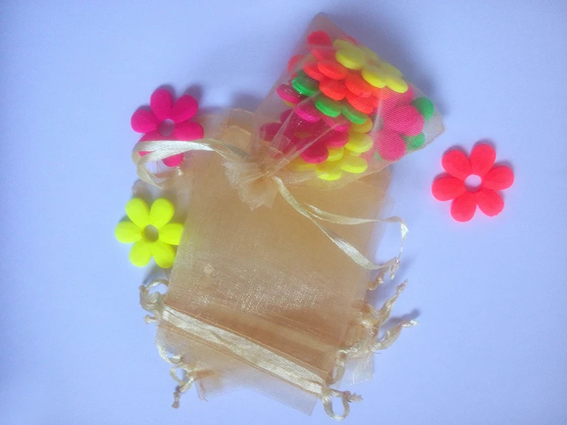 50pcs 20*30cm Gold Organza Gift Bag Jewelry Packaging Display Bags Drawstring Pouch For Bracelets/necklace Mini Yarn Bag
50pcs 20*30cm Gold Organza Gift Bag Jewelry Packaging Display Bags Drawstring Pouch For Bracelets/necklace Mini Yarn Bag