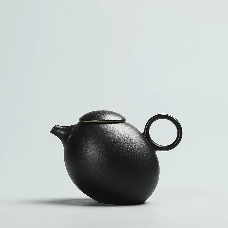 Creative Black Pottery Teapots Hand Made Vintage Ceramic Tea Pot Chinese Kung Fu Tea Set Kettle Contentment Drinkware
Creative Black Pottery Teapots Hand Made Vintage Ceramic Tea Pot Chinese Kung Fu Tea Set Kettle Contentment Drinkware