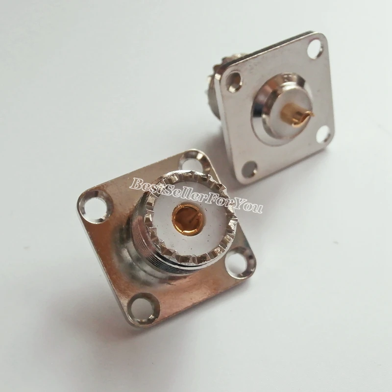 1Pcs UHF SO239 SO-239 Female Panel 4-hole flange solder panel mount RF Connector
1Pcs UHF SO239 SO-239 Female Panel 4-hole flange solder panel mount RF Connector