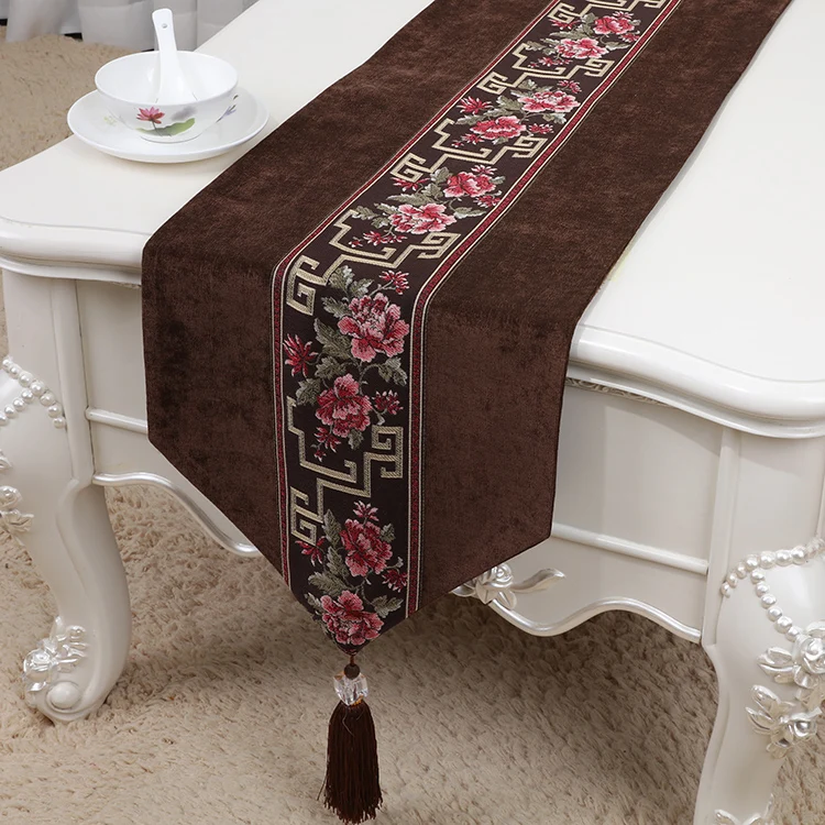 Latest Long Patchwork Lace Velvet Table Runner Wedding Christmas Banquet Table Cloth Rectangle Decorative High End Table Mat
Latest Long Patchwork Lace Velvet Table Runner Wedding Christmas Banquet Table Cloth Rectangle Decorative High End Table Mat