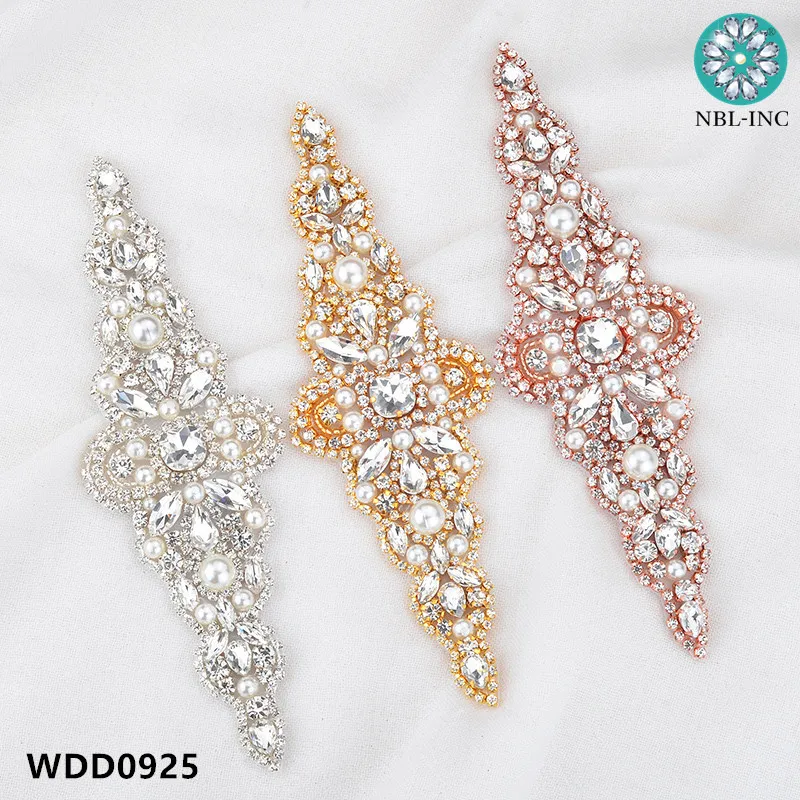 30pcs Rhinestone Applique Accessory for wedding belt rose gold clear crystal beads sewing on bridal sashes WDD0925
30pcs Rhinestone Applique Accessory for wedding belt rose gold clear crystal beads sewing on bridal sashes WDD0925