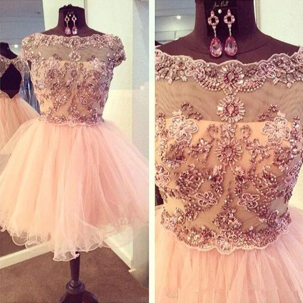 Peach Homecoming Dresses A-line Cap Sleeves Organza Beaded Crystals Short Mini Elegant Cocktail Dresses
Peach Homecoming Dresses A-line Cap Sleeves Organza Beaded Crystals Short Mini Elegant Cocktail Dresses