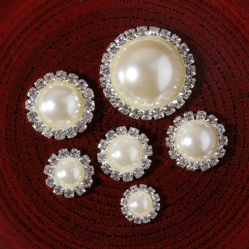 (200pcs/lot)6 Size Lovely Handmade Metal Rhinestone Pearl Button Clear Artificial Alloy Crystal Flatback Dcorative Buttons
(200pcs/lot)6 Size Lovely Handmade Metal Rhinestone Pearl Button Clear Artificial Alloy Crystal Flatback Dcorative Buttons