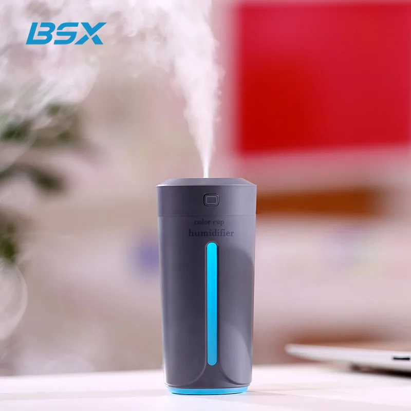 7Colorful Light Cup humidifier mini Aromatherapy Humidifier USB Desktop Humidifier car Air humidifier
7Colorful Light Cup humidifier mini Aromatherapy Humidifier USB Desktop Humidifier car Air humidifier