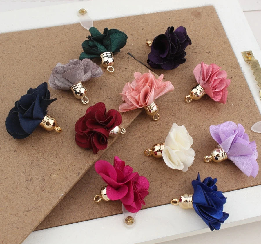 New Design Colorful Polyester Flowers decoration Alloy Caps Fashion Handmade tassel Diy Jewelry Keychain/Garments Pendants
New Design Colorful Polyester Flowers decoration Alloy Caps Fashion Handmade tassel Diy Jewelry Keychain/Garments Pendants