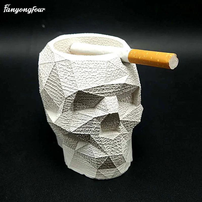 3D geometric skull ashtray mold concrete silicone mold hand-made resin plaster model mold home decoration tools
3D geometric skull ashtray mold concrete silicone mold hand-made resin plaster model mold home decoration tools