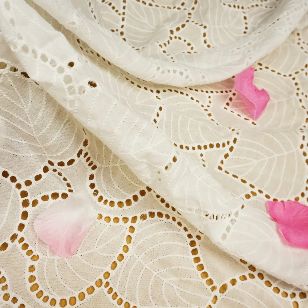 Ширина 130 см, полые вышитые листья в форме сердца, кружевная хлопчатобумажная ткань, цветок для шитья платьев, одежды, сделай сам, ручная работа, ремесло 
Ширина 130 см, полые вышитые листья в форме сердца, кружевная хлопчатобумажная ткань, цветок для шитья платьев, одежды, сделай сам, ручная работа, ремесло