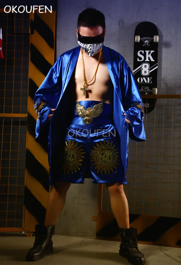 New Blue men's boxing Suits Costumes Nightclub bar singer DJ stage costume suit party show men performance clothing set
New Blue men's boxing Suits Costumes Nightclub bar singer DJ stage costume suit party show men performance clothing set