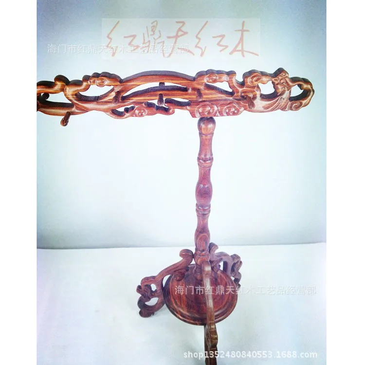 Redwood crafts penholder Man Room penholder fiery red sandalwood Pteris wholesale
Redwood crafts penholder Man Room penholder fiery red sandalwood Pteris wholesale