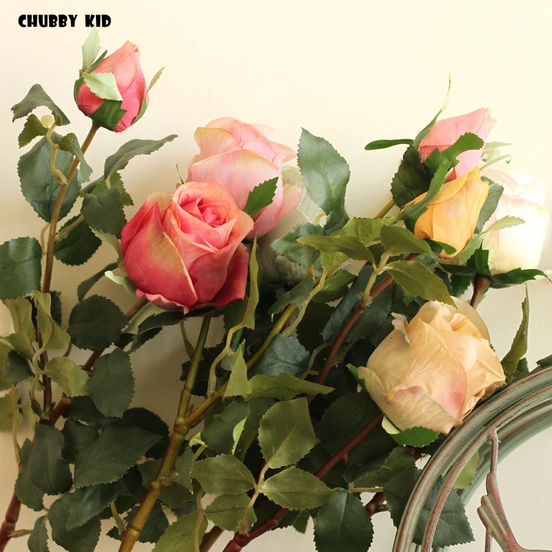 12pcs / lot ! wholesale nice artificial silk flowers rose wedding flower decorative roses fake flower 2 heads rose Rosa
12pcs / lot ! wholesale nice artificial silk flowers rose wedding flower decorative roses fake flower 2 heads rose Rosa
