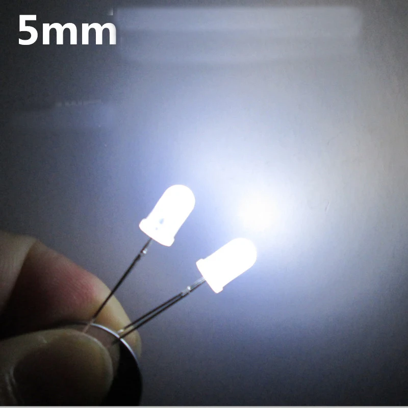 light emitting diode 5mm F5 highlight soft light round head Fog shaped white light LED 1000pcs
light emitting diode 5mm F5 highlight soft light round head Fog shaped white light LED 1000pcs