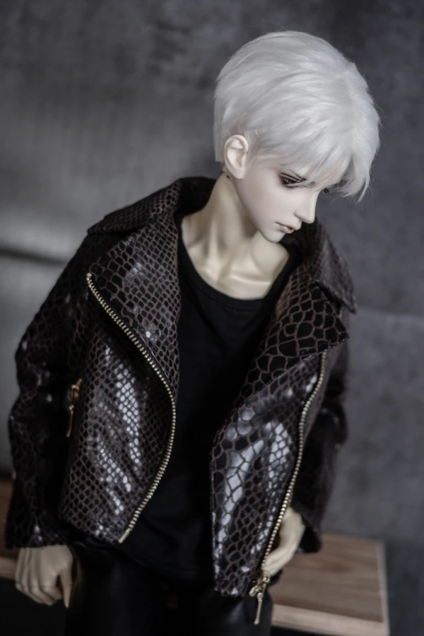 1/3 scale BJD clothes accessories leather jacket coat for BJD/SD SSDF Uncle doll.Not included doll,shoes,wig,and other D2617
1/3 scale BJD clothes accessories leather jacket coat for BJD/SD SSDF Uncle doll.Not included doll,shoes,wig,and other D2617
