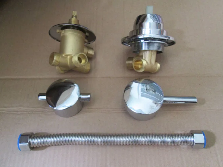 Brass shower room mixer faucet Separate + Tube( can any length), 3/4/5 way water outlet bathroom shower faucet mixing valve set
Brass shower room mixer faucet Separate + Tube( can any length), 3/4/5 way water outlet bathroom shower faucet mixing valve set