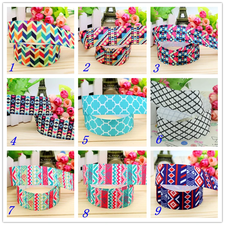 1,5 ''Quatrefoil Aztec Tria лента в рубчик с принтом головные уборы аксессуары для украшения рукоделия 38 мм S424
1,5 ''Quatrefoil Aztec Tria лента в рубчик с принтом головные уборы аксессуары для украшения рукоделия 38 мм S424