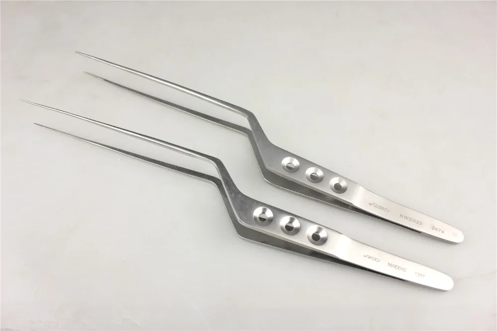JZ Brain skull Neurosurgery surgery Instrument Medical Brain Tweezers Cranium Microscopic Fine teeth Tweezers 24 cm Gun Form
JZ Brain skull Neurosurgery surgery Instrument Medical Brain Tweezers Cranium Microscopic Fine teeth Tweezers 24 cm Gun Form