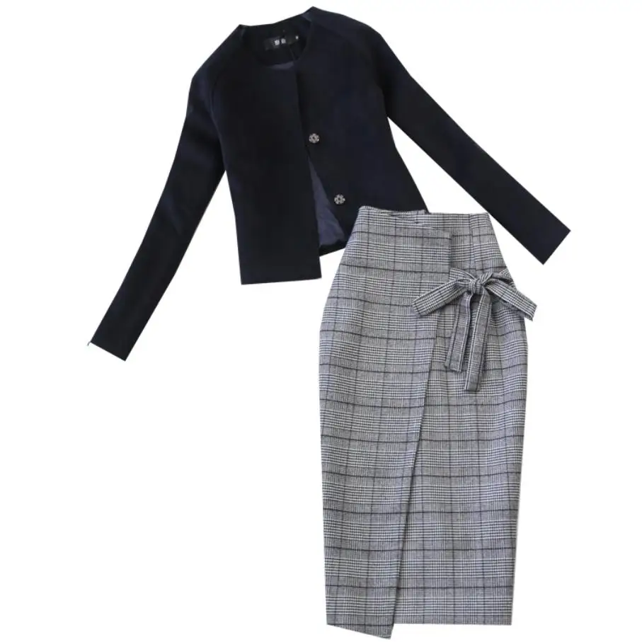 2021 autumn winter new short woolen jacket women +high waist pencil plaid wool skirt two piece sets
2021 autumn winter new short woolen jacket women +high waist pencil plaid wool skirt two piece sets