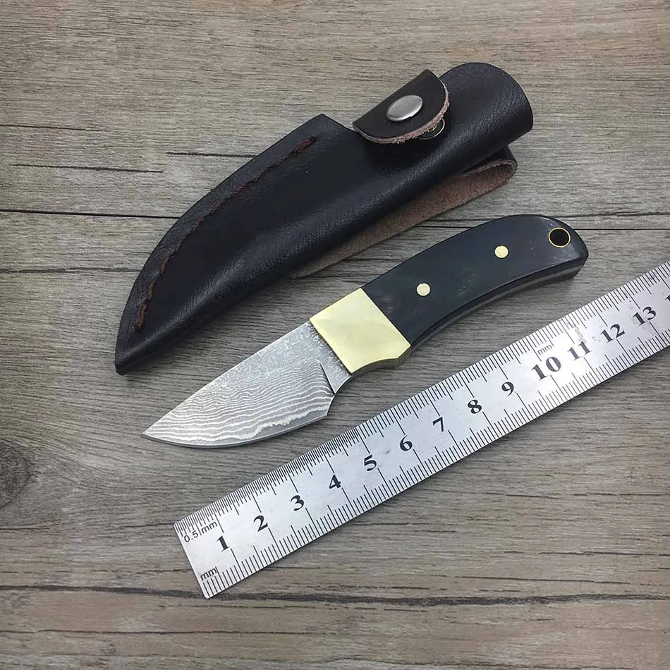 Damascus Steel Blade Ebony Copper Handle Camping Knife Small Size Portable Survival Hunting Knives Fixed Blade Knife
Damascus Steel Blade Ebony Copper Handle Camping Knife Small Size Portable Survival Hunting Knives Fixed Blade Knife