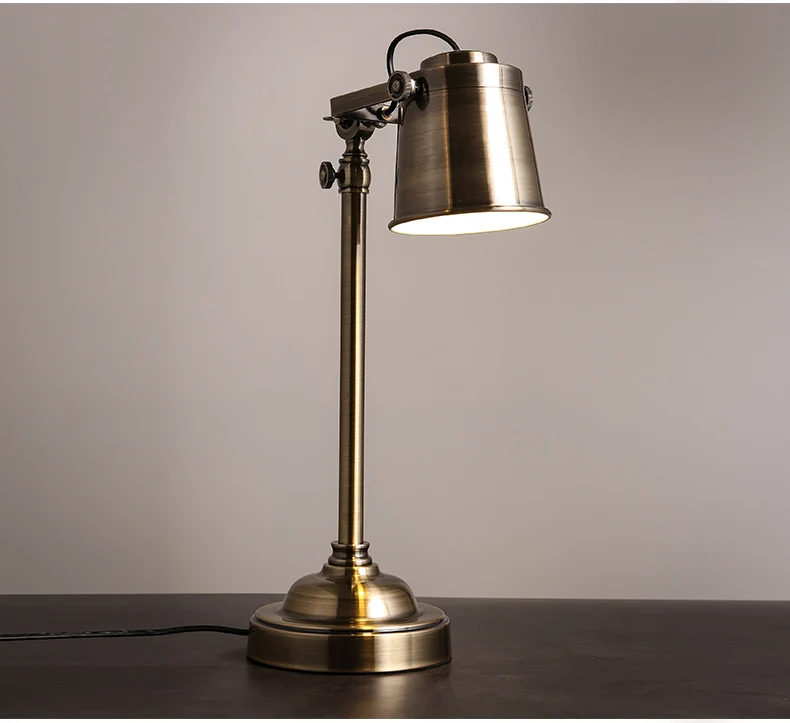Modern Study Bronze Metal Table Lamp Retro Adjustable Mechanical Arm Office Bedroom Bedside Table Light Free Shipping
Modern Study Bronze Metal Table Lamp Retro Adjustable Mechanical Arm Office Bedroom Bedside Table Light Free Shipping