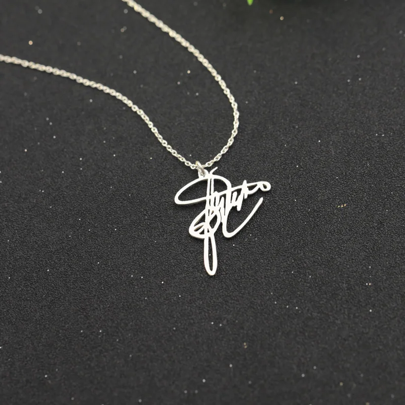 Solid Silver Customized Signature Nameplate Necklace Personalized Handwritten Memory Pendant Jewelry Special Christmas Gift
Solid Silver Customized Signature Nameplate Necklace Personalized Handwritten Memory Pendant Jewelry Special Christmas Gift