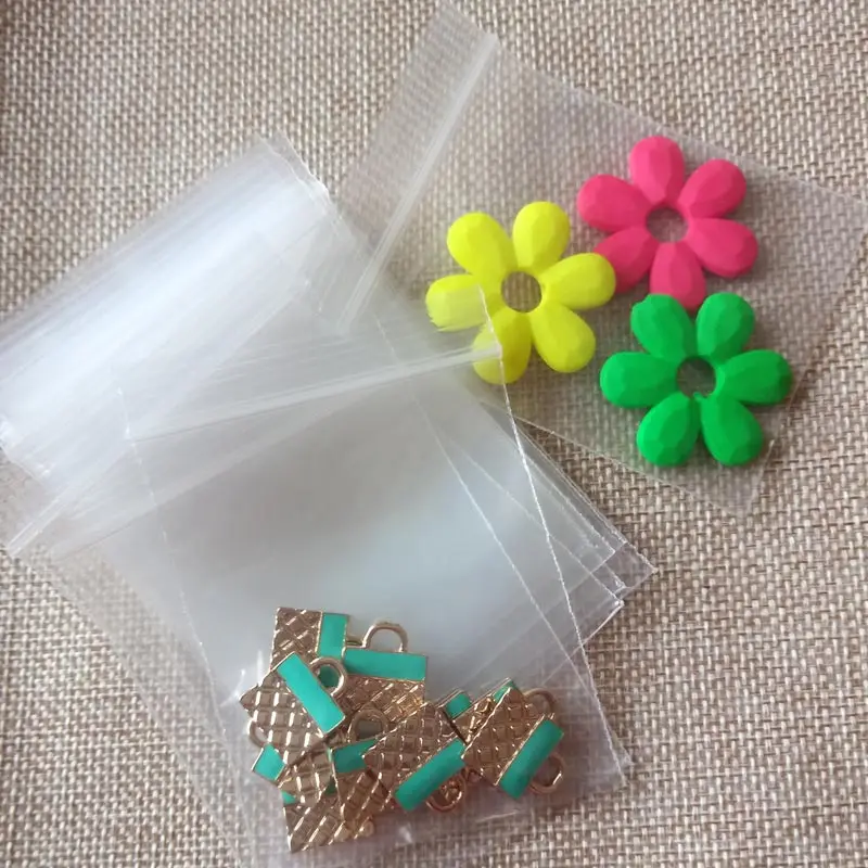 500pcs 12x17cm White Ziplock Bags Clear Plastic Bags Transparent Pe Zip Lock Bag For Cloth/gifts/Jewelry Packaging Display Bag
500pcs 12x17cm White Ziplock Bags Clear Plastic Bags Transparent Pe Zip Lock Bag For Cloth/gifts/Jewelry Packaging Display Bag