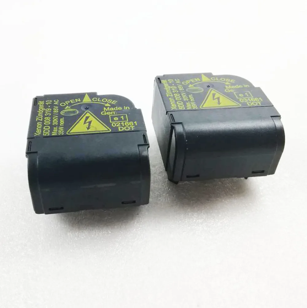 2 pcs Original Xenon HID Headlight Starter Igniter black Ignitor Socket Box 5DD 008 319-10 5DD00831910 (Genuine rebuilt)
2 pcs Original Xenon HID Headlight Starter Igniter black Ignitor Socket Box 5DD 008 319-10 5DD00831910 (Genuine rebuilt)