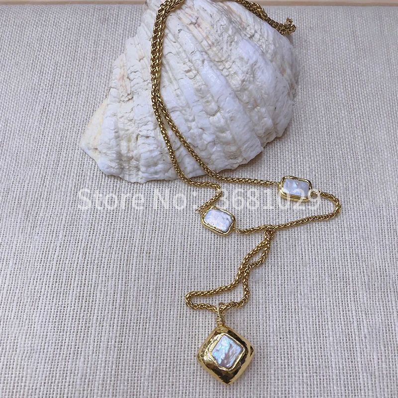 New European and American accessories 2018 accessories pendant pearl stylish simple necklace sweater chain
New European and American accessories 2018 accessories pendant pearl stylish simple necklace sweater chain