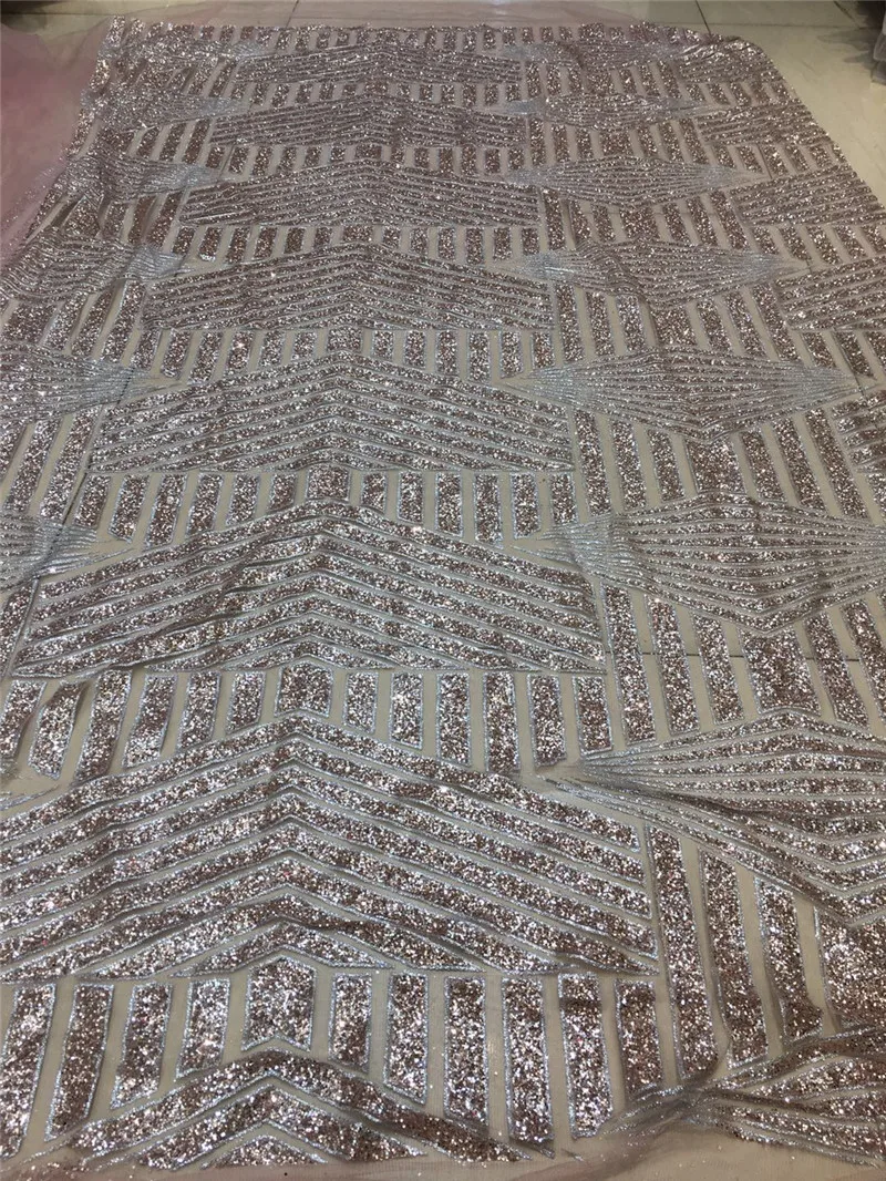 Pretty French net lace fabric with glued glitter decoration JRB-70814 embroidery net lace fabric in rose gold color
Pretty French net lace fabric with glued glitter decoration JRB-70814 embroidery net lace fabric in rose gold color