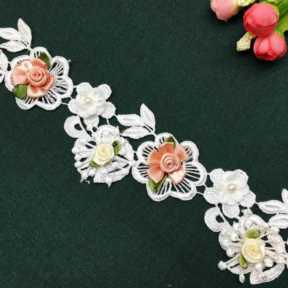 1 Yard Vintage Plum blossom Floral Pearl Rose Flower Embroidered Lace Ege Trim Ribbon Ribbon Handmade Applique For Apparel Decor
1 Yard Vintage Plum blossom Floral Pearl Rose Flower Embroidered Lace Ege Trim Ribbon Ribbon Handmade Applique For Apparel Decor