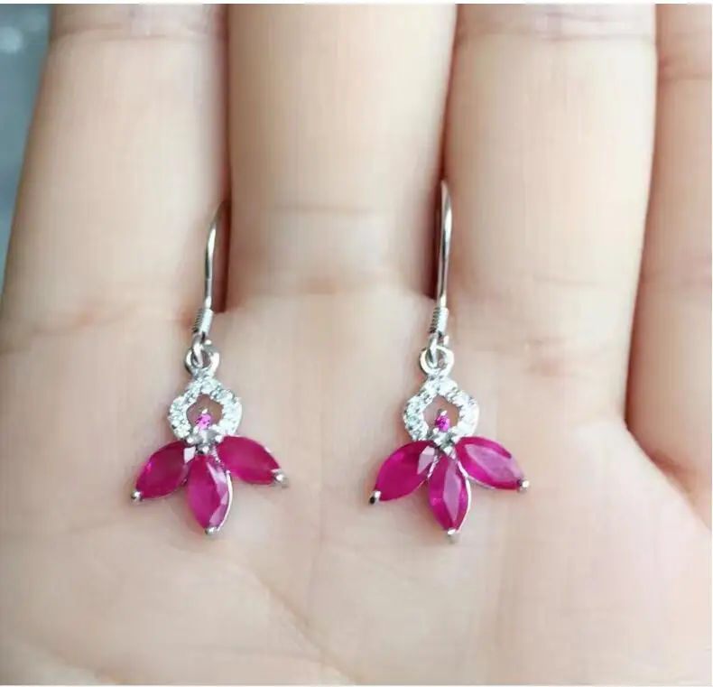Natural Ruby stud earring Free shipping Jewelry Natural real Ruby 925 silver Gem size 3*6mm 3pcs
Natural Ruby stud earring Free shipping Jewelry Natural real Ruby 925 silver Gem size 3*6mm 3pcs
