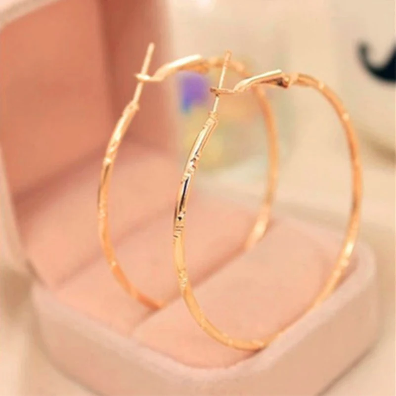 Vintage Golden Circle Earrings Wholesale Big Large Gold Color Creole Hoop Earrings For Women Party Jewelry Hoops aretes
Vintage Golden Circle Earrings Wholesale Big Large Gold Color Creole Hoop Earrings For Women Party Jewelry Hoops aretes