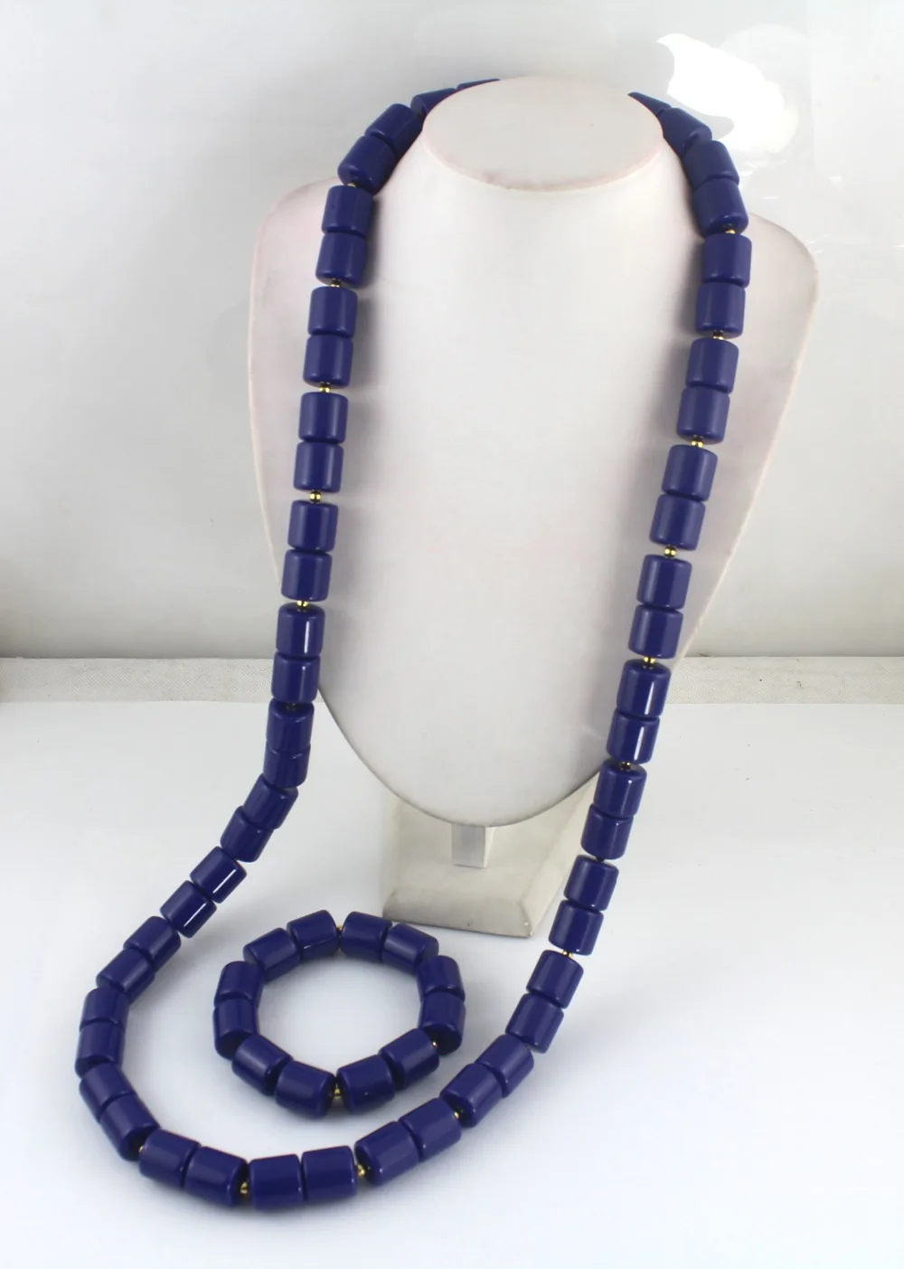 Couple Jewelry African Artificial Coral Beads Jewelry Sets Nigerian Wedding African Beads Jewelry Set African Men Jewelry HD1179
Couple Jewelry African Artificial Coral Beads Jewelry Sets Nigerian Wedding African Beads Jewelry Set African Men Jewelry HD1179