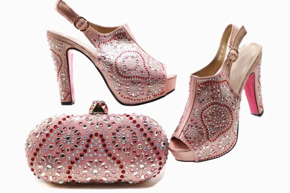 Beautiful pink women pumps with crystal decoration african shoes match handbag set for dress X17,heel 12CM
Beautiful pink women pumps with crystal decoration african shoes match handbag set for dress X17,heel 12CM