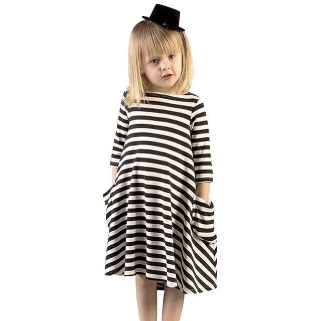 New girls clothes 100% cotton Striped children dress casual autumn children dresses girls 2-7 age
New girls clothes 100% cotton Striped children dress casual autumn children dresses girls 2-7 age