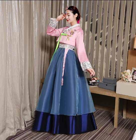 Korean Hanbok Folk Dance Traditional Perform dress Women Embroidery Stage
Korean Hanbok Folk Dance Traditional Perform dress Women Embroidery Stage