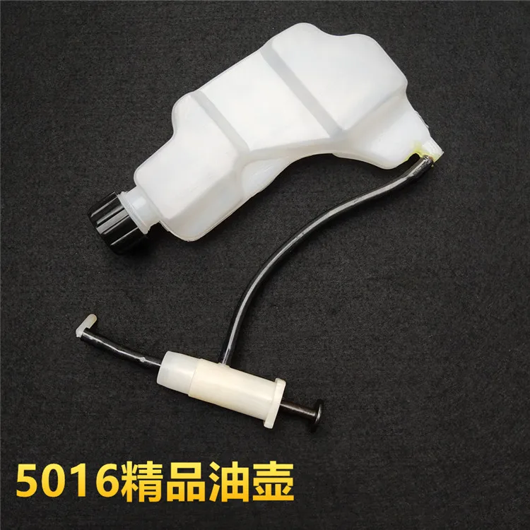 6018 Electric chain saw 5016 Automatic oil pump kettle Oil pot accessories electric tool part
6018 Electric chain saw 5016 Automatic oil pump kettle Oil pot accessories electric tool part