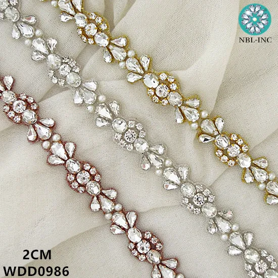 (10 YARDS) Wholesale silver bridal beaded crystal rhinestone applique trim gold iron on for wedding dress belt WDD0986
(10 YARDS) Wholesale silver bridal beaded crystal rhinestone applique trim gold iron on for wedding dress belt WDD0986
