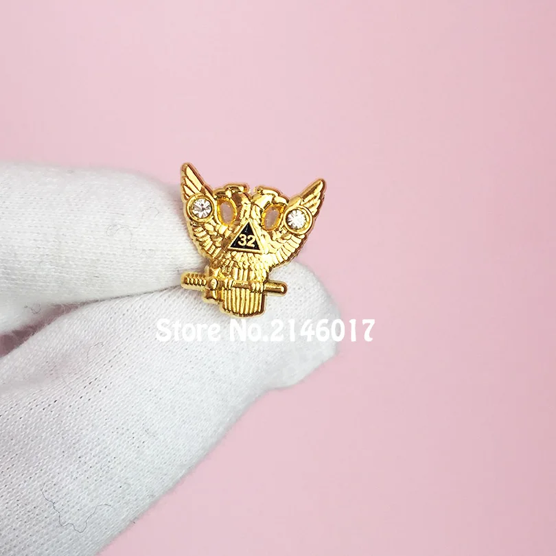 50pcs Custom Metal Badge Scottish Rite Rays Craft Owl Freemasonry Masonic Pins and Brooch 32 Degree Eagle Lapel Pin Gold Color
50pcs Custom Metal Badge Scottish Rite Rays Craft Owl Freemasonry Masonic Pins and Brooch 32 Degree Eagle Lapel Pin Gold Color