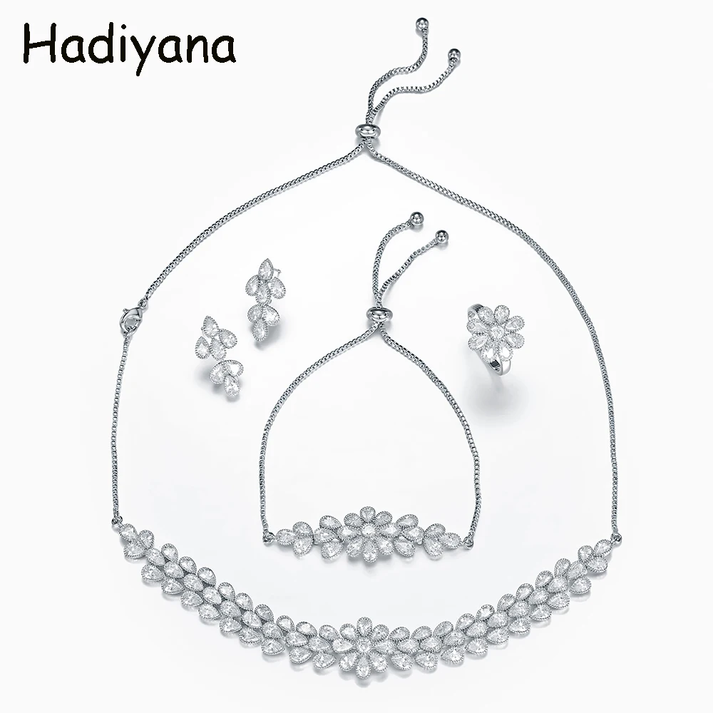 Hadiyana Beautiful Flower Jewelry Sets For Women Cubic Zirconia Necklace Earrings Bracelet Ring Bridal P Jewelry Set TZ8147
Hadiyana Beautiful Flower Jewelry Sets For Women Cubic Zirconia Necklace Earrings Bracelet Ring Bridal P Jewelry Set TZ8147