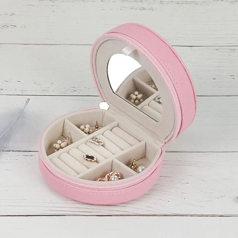 New Fashion Portable Jewelry Storage Boxes Simple Jewelry Storage Boxes Ear Nail Box Ring European Jewelry Boxes Creative Gifts
New Fashion Portable Jewelry Storage Boxes Simple Jewelry Storage Boxes Ear Nail Box Ring European Jewelry Boxes Creative Gifts