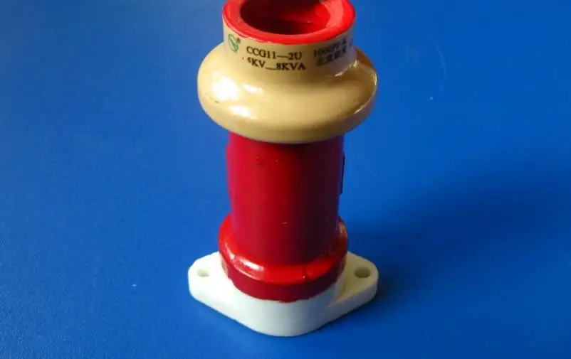 CCG11-2U 1000PF-K 5KV 8KVA High frequency machine high frequency high voltage high power ceramic ceramic dielectric capacitor
CCG11-2U 1000PF-K 5KV 8KVA High frequency machine high frequency high voltage high power ceramic ceramic dielectric capacitor