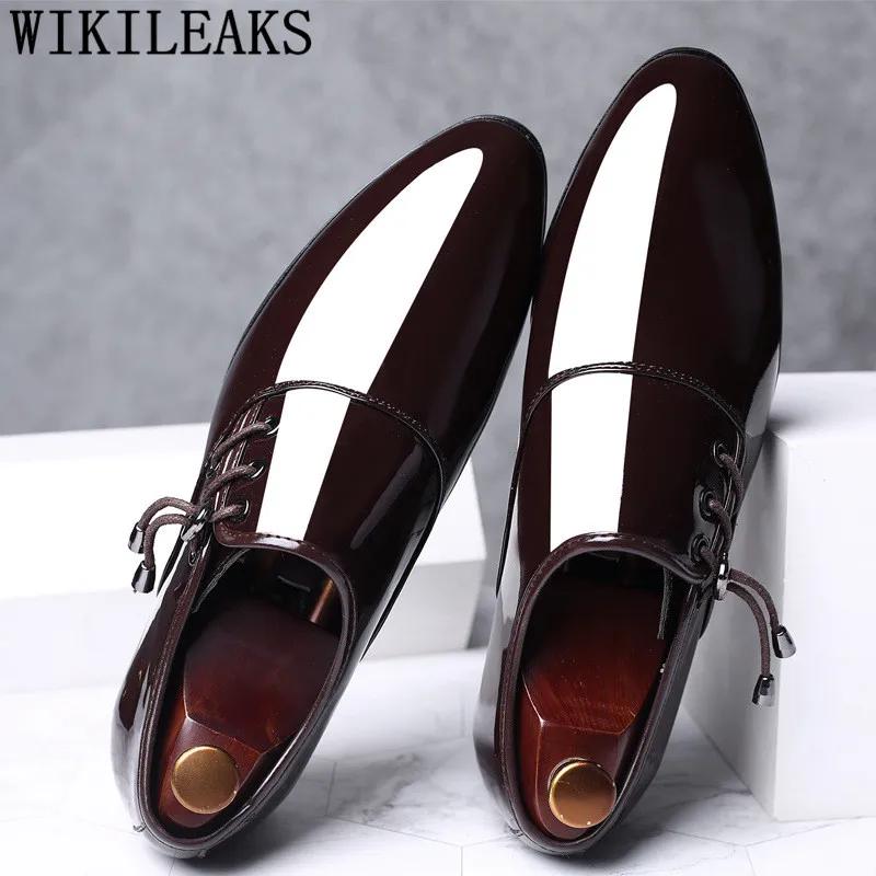 Мужские туфли-оксфорды 2025 года, модельные туфли, деловая обувь, Zapatos De Hombre De Vestir, официальная обувь, мужская обувь Sapato Social Masculino Couro
Мужские туфли-оксфорды 2025 года, модельные туфли, деловая обувь, Zapatos De Hombre De Vestir, официальная обувь, мужская обувь Sapato Social Masculino Couro