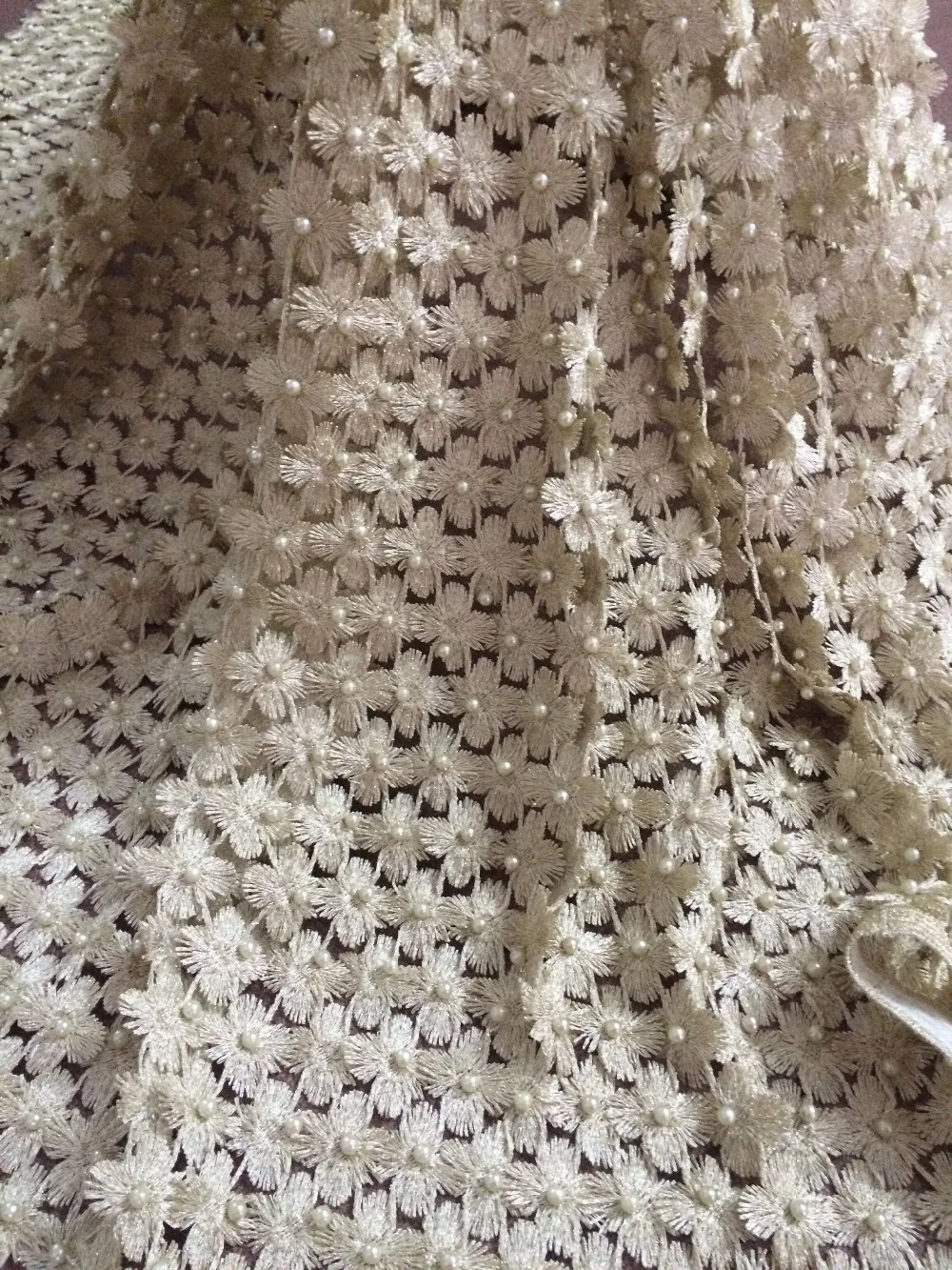 Luxury African Lace Bridal Net Lace High Quality L-5143 Nigerian French beaded Lace Fabric
Luxury African Lace Bridal Net Lace High Quality L-5143 Nigerian French beaded Lace Fabric