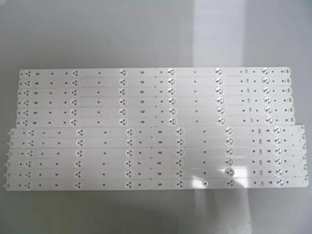 100%original New 1140mm LED Backlight Lamp strip For Cha nghong 55 inch TV LED55d200i LED55C2080i LED55C200i
100%original New 1140mm LED Backlight Lamp strip For Cha nghong 55 inch TV LED55d200i LED55C2080i LED55C200i