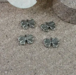 200pcs/lot Zinc alloy bead Antique Bronze Plated Charms Pendants Fit Jewelry Necklace Findings 12*10MM butterfly Shape JJA2852
200pcs/lot Zinc alloy bead Antique Bronze Plated Charms Pendants Fit Jewelry Necklace Findings 12*10MM butterfly Shape JJA2852