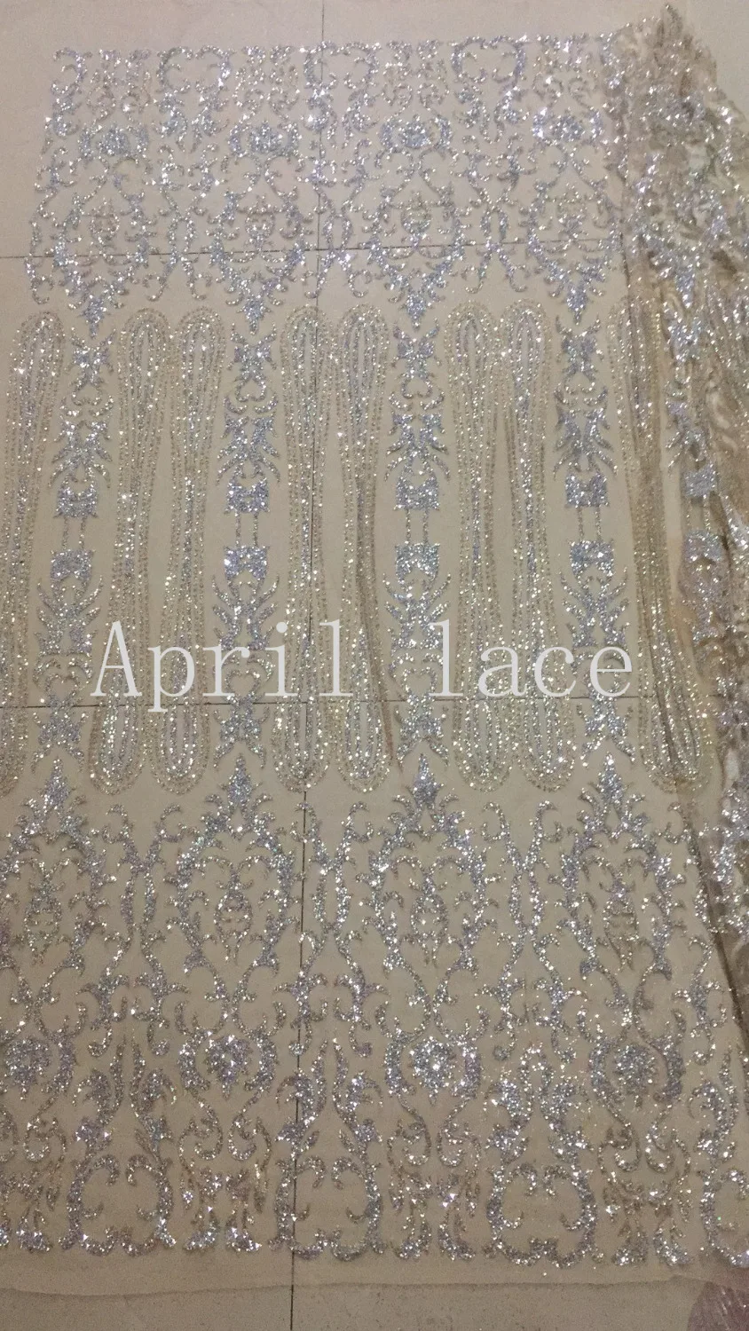 ap328 # 5 yards beige mesh silver glitter romantic hand print glued sequin net tulle mesh sugar lace fabric for sawing dress
ap328 # 5 yards beige mesh silver glitter romantic hand print glued sequin net tulle mesh sugar lace fabric for sawing dress