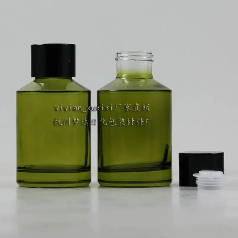 15ml olive green Glass bottle With black aluminum screw cap and reducer.for Essential Oil/liquid cream/lotion,glass Container
15ml olive green Glass bottle With black aluminum screw cap and reducer.for Essential Oil/liquid cream/lotion,glass Container