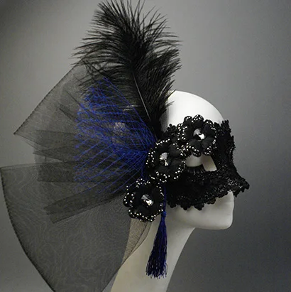 Black exaggerated feather side flower tassel fake mask Halloween beauty half face photo mask party ball makeup mask
Black exaggerated feather side flower tassel fake mask Halloween beauty half face photo mask party ball makeup mask