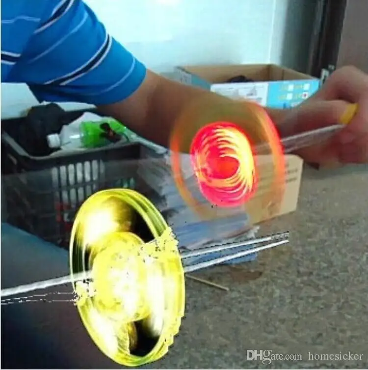 New Arrival PULL LINE Flash Flywheel Flash Flying Saucer Gyro Game Toys For Kids Christmas Birthday Gift Supplies
New Arrival PULL LINE Flash Flywheel Flash Flying Saucer Gyro Game Toys For Kids Christmas Birthday Gift Supplies