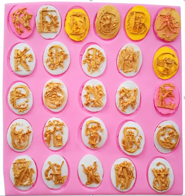 Kitchen Accessories 26 Letters Christmas Cooking Tools Fondant Silicone Mold For Baking Cake Decorating Sugar Bakery Craft Candy
Kitchen Accessories 26 Letters Christmas Cooking Tools Fondant Silicone Mold For Baking Cake Decorating Sugar Bakery Craft Candy