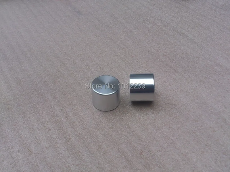 1pcs Diameter 30mm high 25mm all aluminum solid Volume knob Audio amplifier potentiometer knob
1pcs Diameter 30mm high 25mm all aluminum solid Volume knob Audio amplifier potentiometer knob